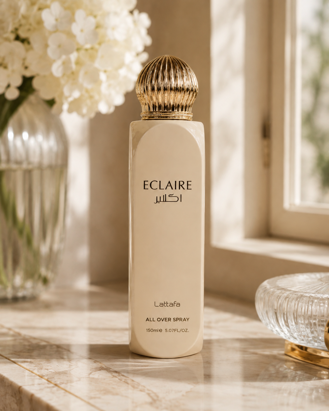 Lattafa Eclaire All Over Spray 150ml unisex in un’ambientazione elegante
